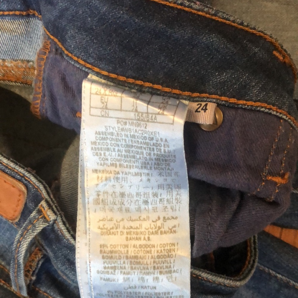 Guess Skinny Jeans Zip Detail Size 24 Ripped - Picture 7 of 7